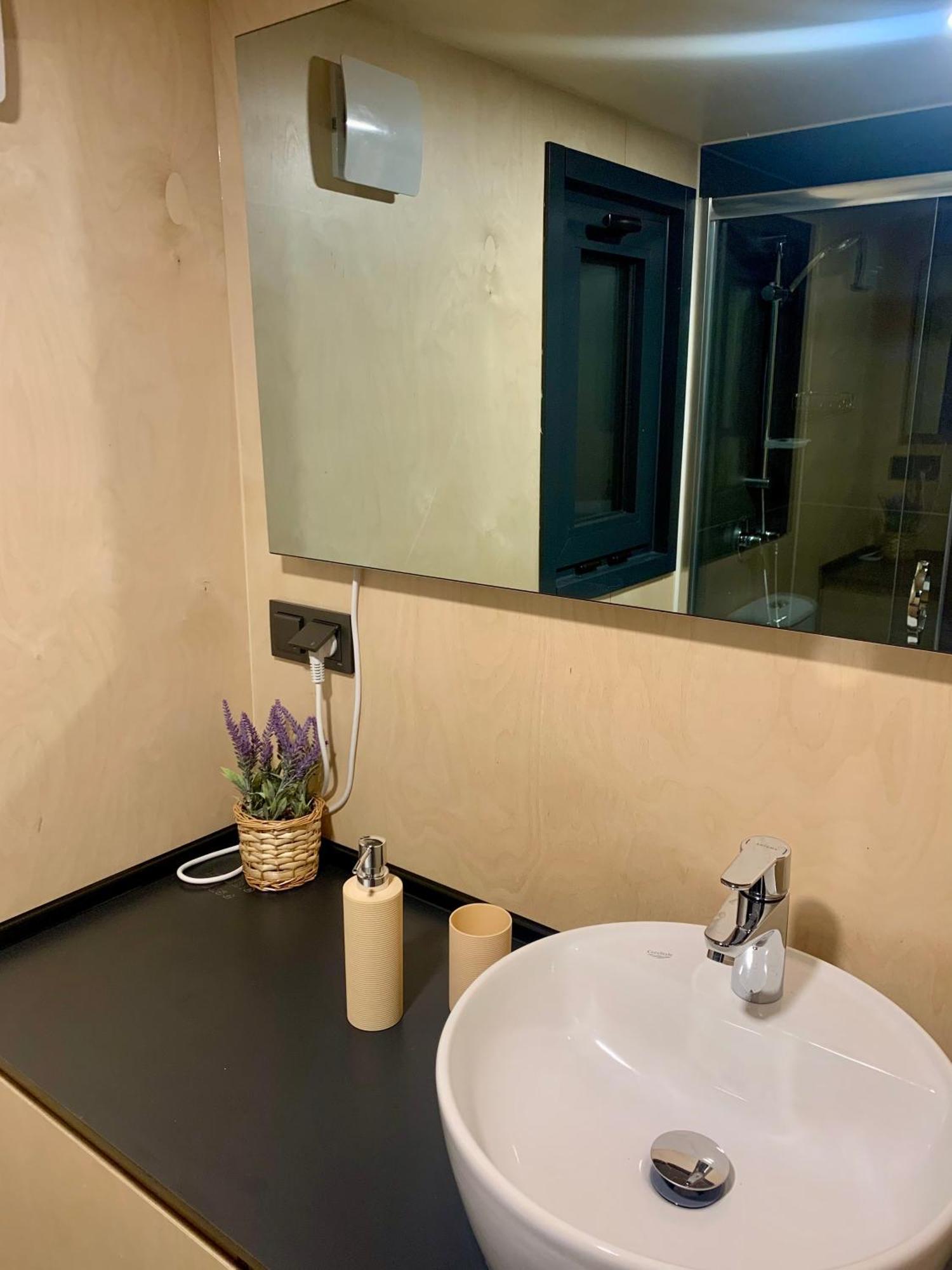 Lubochna Minidomceky - Frodo & Bilbo Apartment Bagian luar foto
